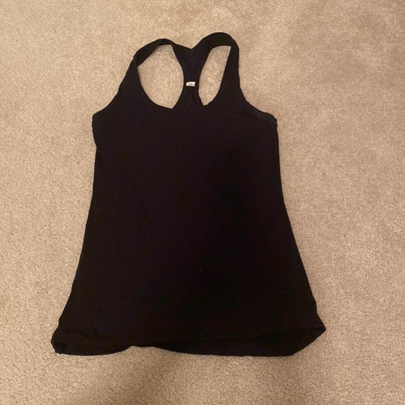 New York - Lululemon racerback tank - Picture 4 of 5